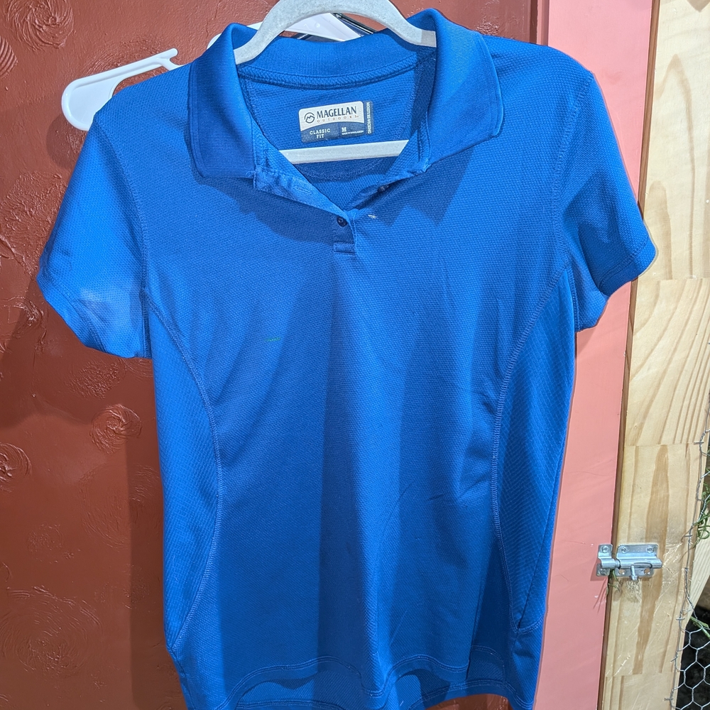Magellan Outdoors Women's Button Down Blue Shirt